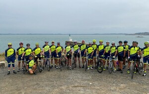 Août 2022 -
Les cyclos du CRB à la pointe de Merquel